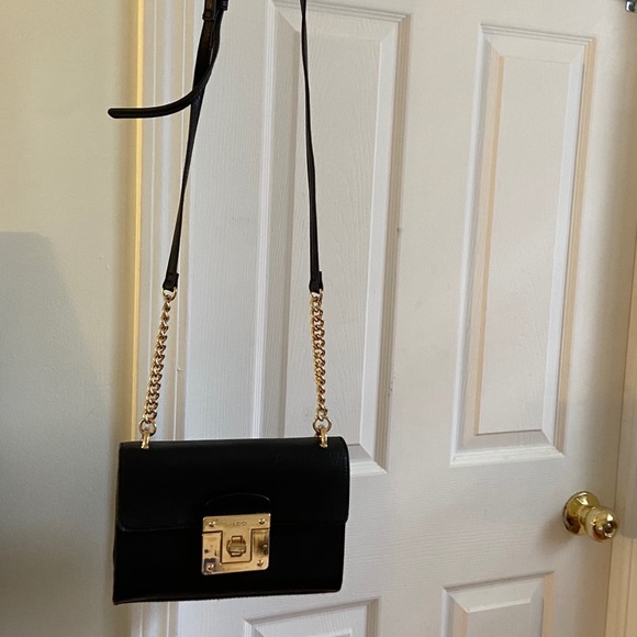 Black and gold shoulder bag - Picture 6 of 6